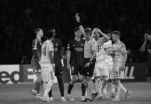 კროოსი სხვა აზრისაა